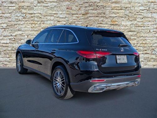2024 Mercedes-Benz GLC 300 Base