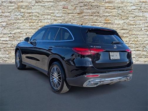2024 Mercedes-Benz GLC 300 Base