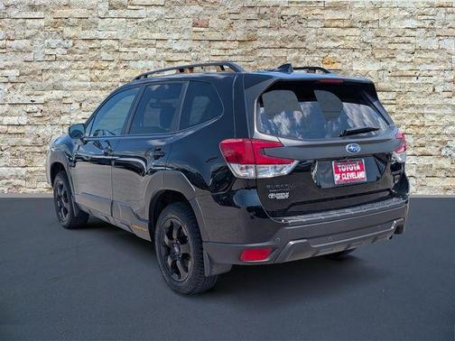 Crystal Black Silica 2025 Subaru Forester Wilderness