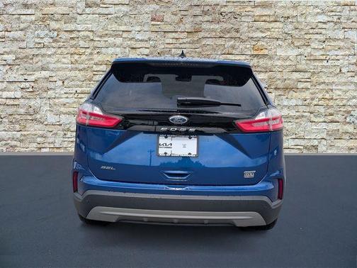 Blue Metallic 2023 Ford Edge SEL