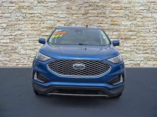 Blue Metallic 2023 Ford Edge SEL