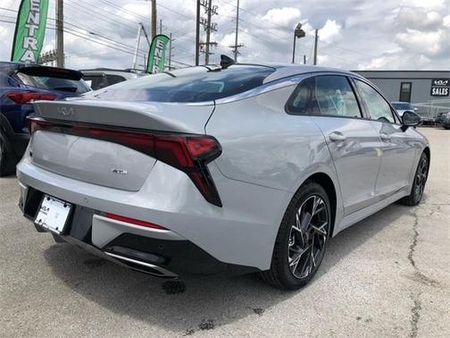 2025 Kia K5 GT-Line