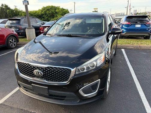 Ebony Black 2016 Kia Sorento LX
