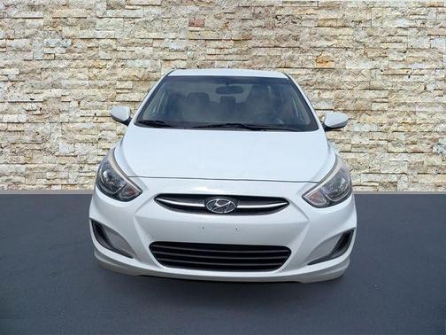 Century White 2015 Hyundai Accent GLS