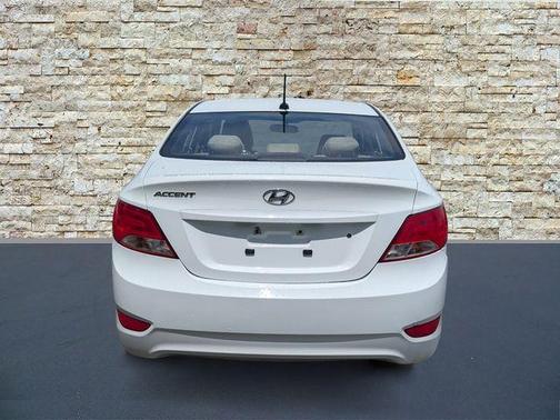 Century White 2015 Hyundai Accent GLS