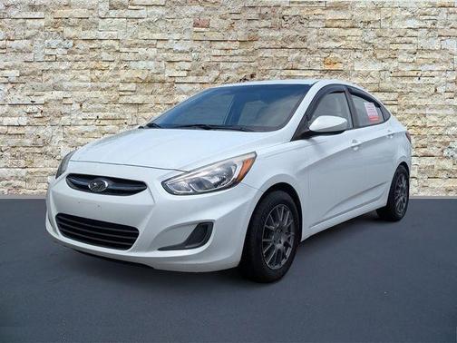 Century White 2015 Hyundai Accent GLS