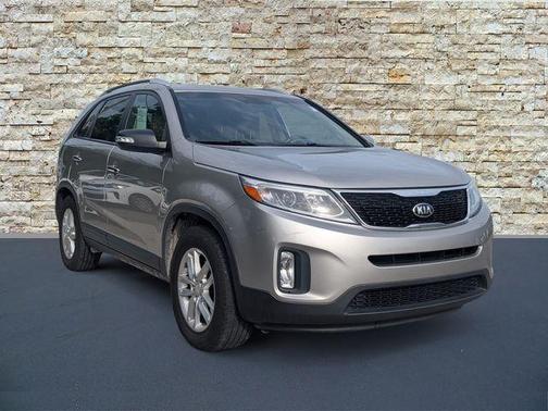 Satin Metal 2014 Kia Sorento LX