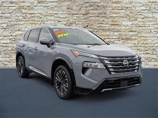 2024 Nissan Rogue Platinum