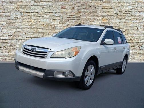 Satin White Pearl 2011 Subaru Outback 2.5i