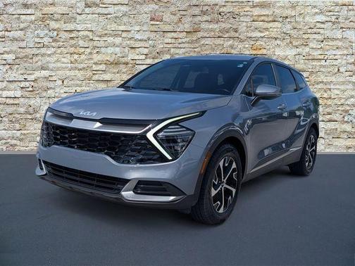 Silver 2025 Kia Sportage EX