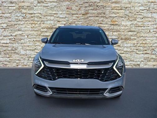 Silver 2025 Kia Sportage EX