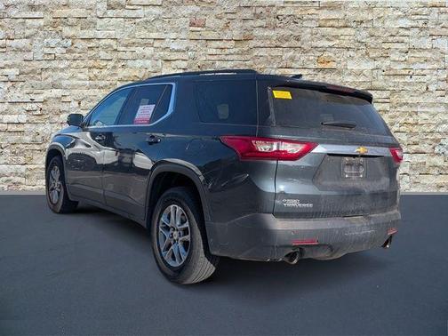 Graphite Metallic 2019 Chevrolet Traverse LT Leather