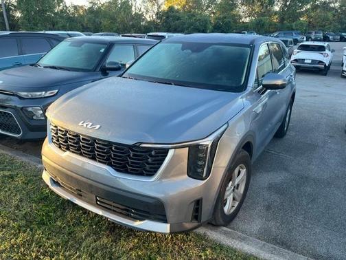 2024 Kia Sorento LX