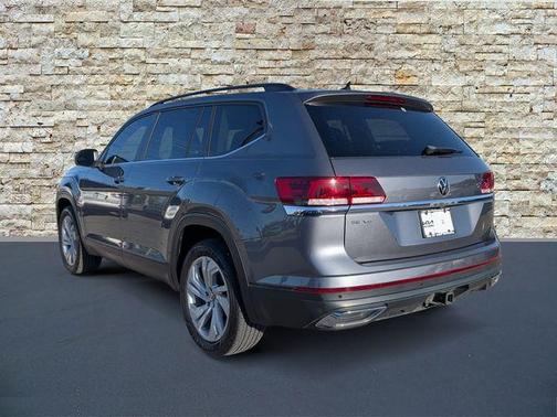 2022 Volkswagen Atlas 3.6L SE w/Technology
