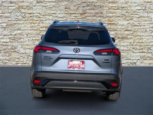 2024 Toyota Corolla Cross Hybrid XSE