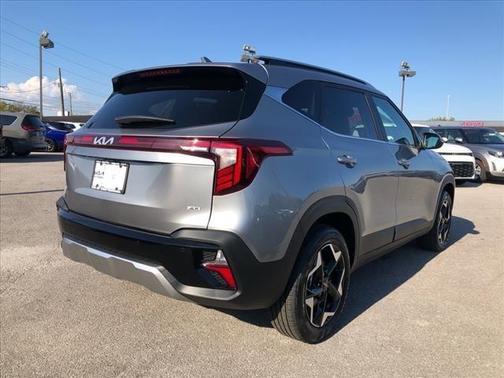 2025 Kia Seltos EX