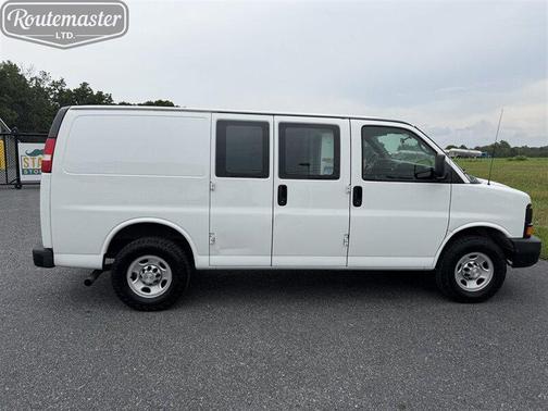 Summit White 2015 Chevrolet Express 2500 Work Van