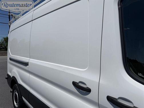 Oxford White 2023 Ford Transit-250 Base