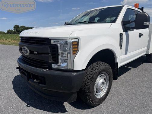 Oxford White 2019 Ford F-350 8' Open Utility