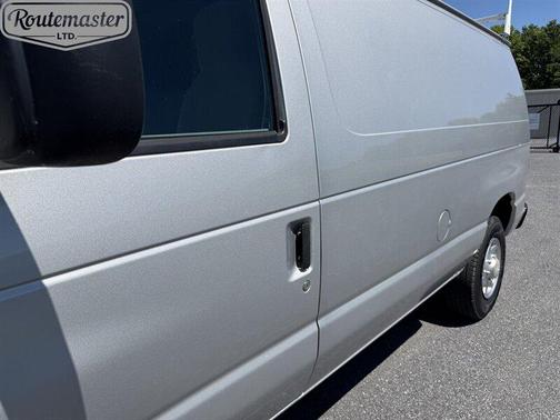Ingot Silver Metallic 2011 Ford E250 Cargo