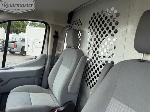 Oxford White 2016 Ford Transit-250 Base