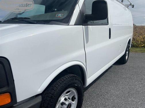 2016 GMC Savana 3500 Work Van