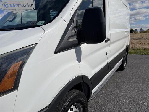 2015 Ford Transit-250 Base