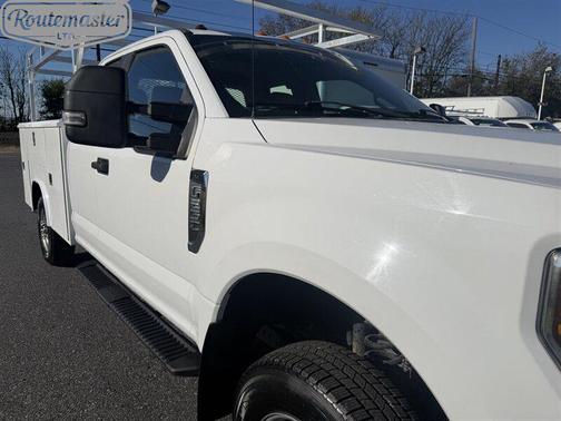 Oxford White 2018 Ford F-250 XL