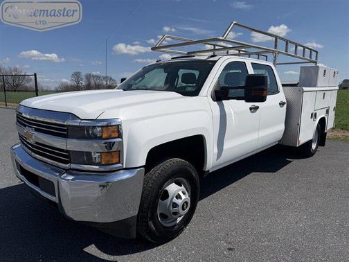 Summit White 2017 Chevrolet Silverado 3500 WT