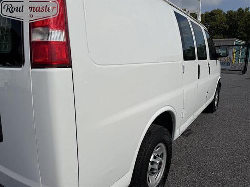 Summit White 2017 GMC Savana 2500 Work Van