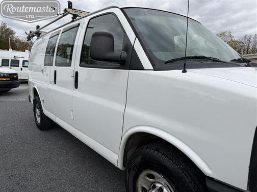 2017 GMC Savana 3500 Work Van