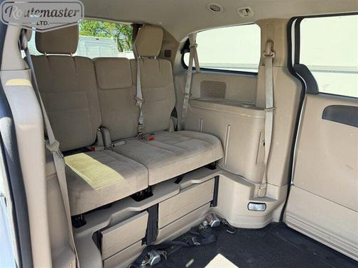 Bright White Clearcoat 2014 Dodge Grand Caravan SXT