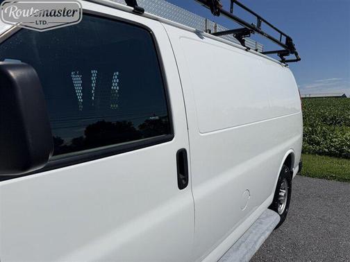 Summit White 2019 GMC Savana 2500 Work Van