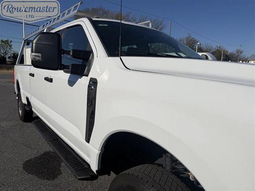 Oxford White 2023 Ford F-250 XL