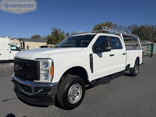 Oxford White 2023 Ford F-250 XL