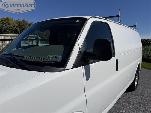 Summit White 2015 Chevrolet Express 2500 Work Van