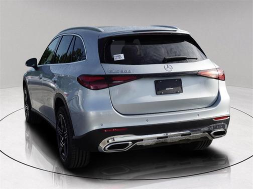 2026 Mercedes-Benz GLC 300 Base