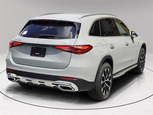 2025 Mercedes-Benz GLC 350e Base 4MATIC