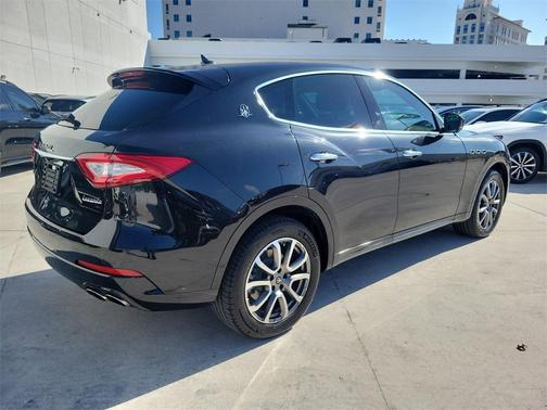 2020 Maserati Levante Base