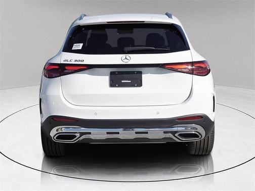 2026 Mercedes-Benz GLC 300 Base