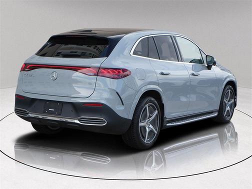2026 Mercedes-Benz EQE 320+ Base