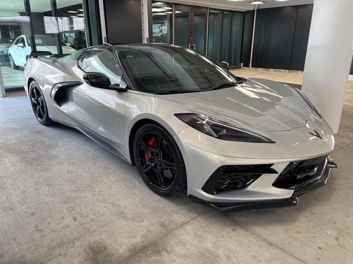 2021 Chevrolet Corvette Stingray w/3LT
