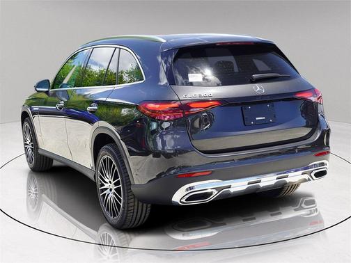 2025 Mercedes-Benz GLC 300 Base