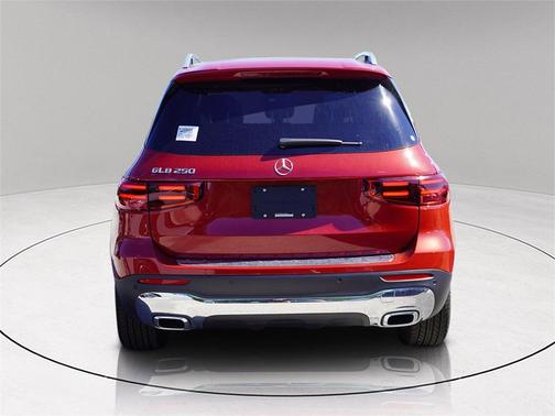 2026 Mercedes-Benz GLB 250 Base