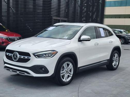 Polar White 2023 Mercedes-Benz GLA 250 Base