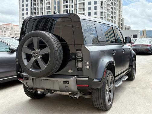 2023 Land Rover Defender 110