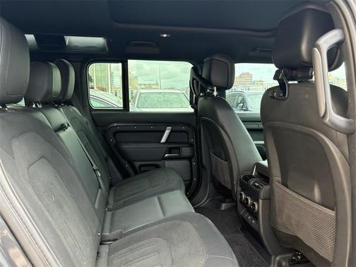 2023 Land Rover Defender 110