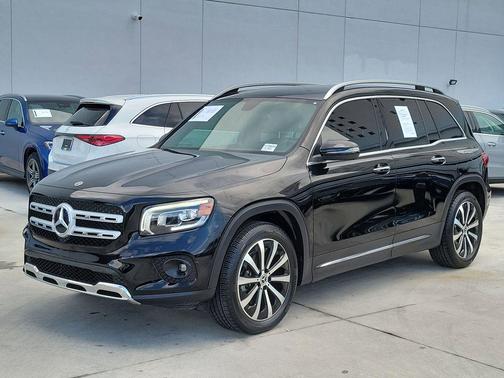 Midnight Black 2023 Mercedes-Benz GLB 250 Base