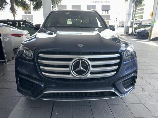 2024 Mercedes-Benz GLS 450 4MATIC