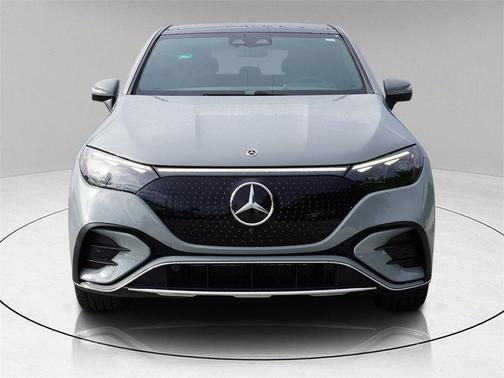 2026 Mercedes-Benz EQE 320 Base 4MATIC